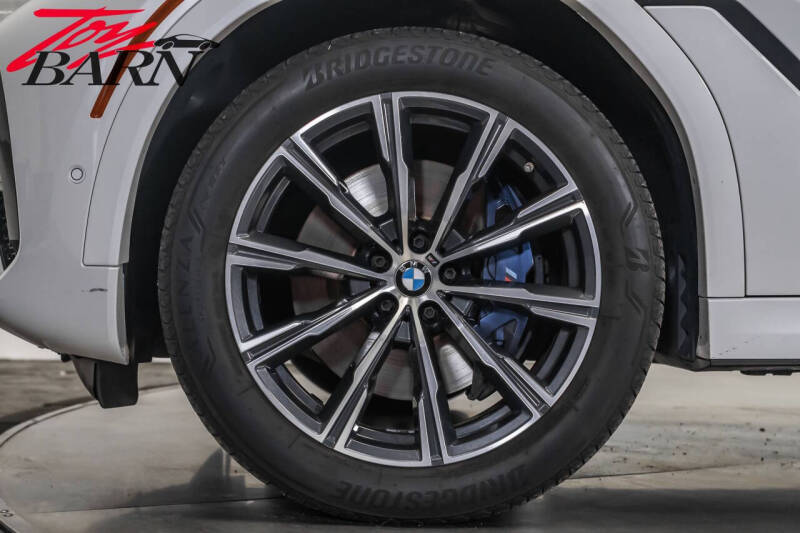 2022 BMW X6 xDrive40i