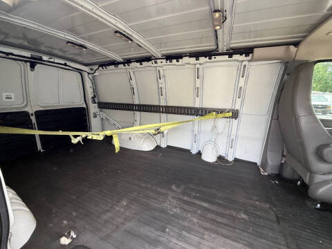 2018 Chevrolet Express 2500