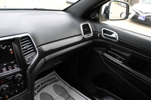 2018 Jeep Grand Cherokee Altitude