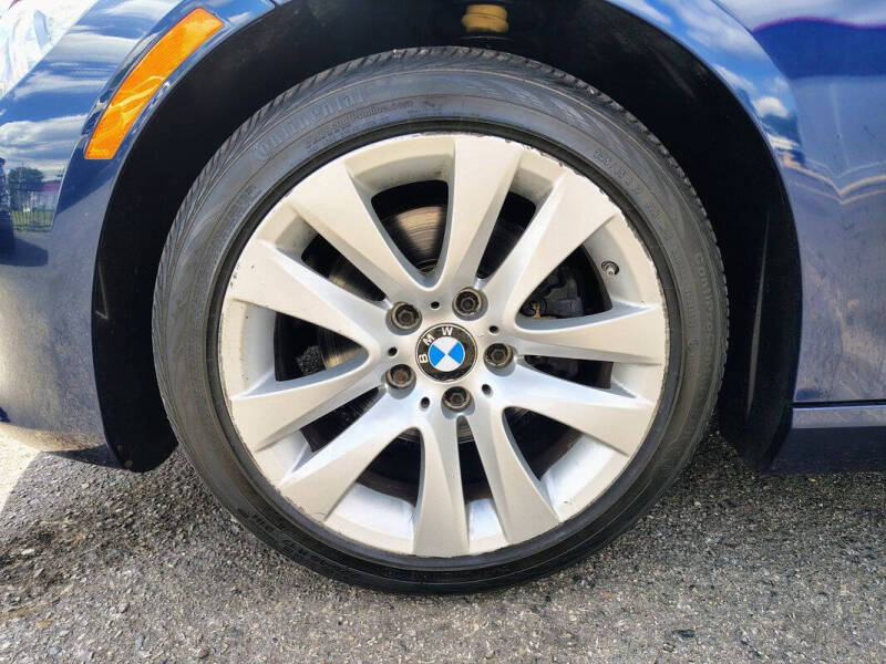 2012 BMW 3 Series 328i