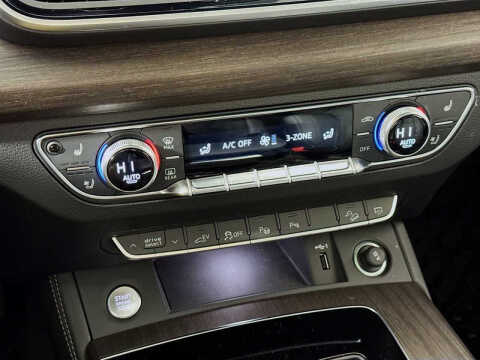 2024 Audi Q5 e quattro S line Prestg 55 TFSI