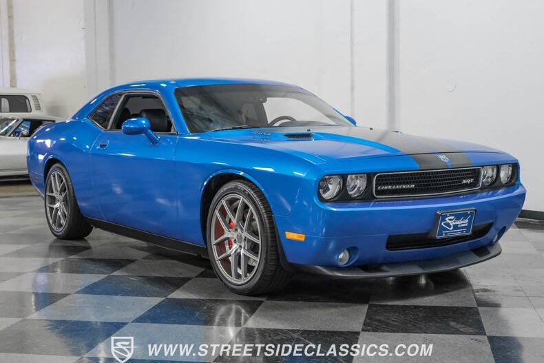 2009 Dodge Challenger SRT8