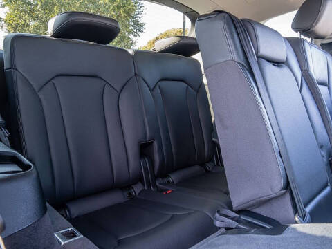 2020 Audi Q7 quattro Premium Plus 55 TFSI