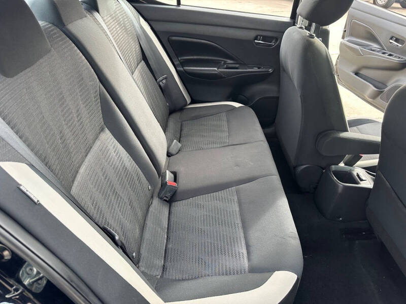 2020 Nissan Versa SV