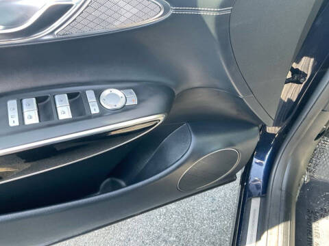 2025 Genesis GV70 2.5T Standard