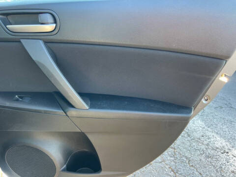 2013 Mazda MAZDA3 i SV