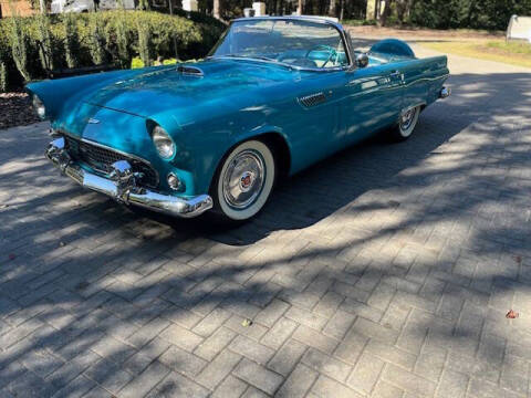 1956 Ford Thunderbird