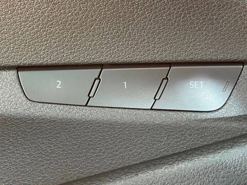 2019 Audi e-tron quattro Prestige