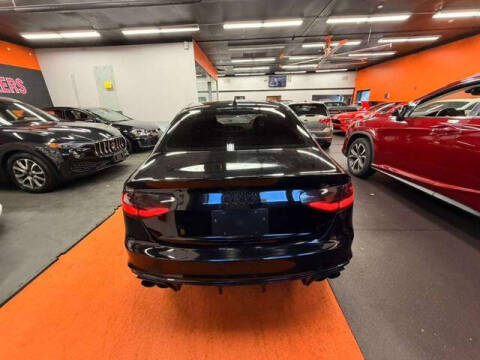 2015 Audi A4 2.0T quattro Premium