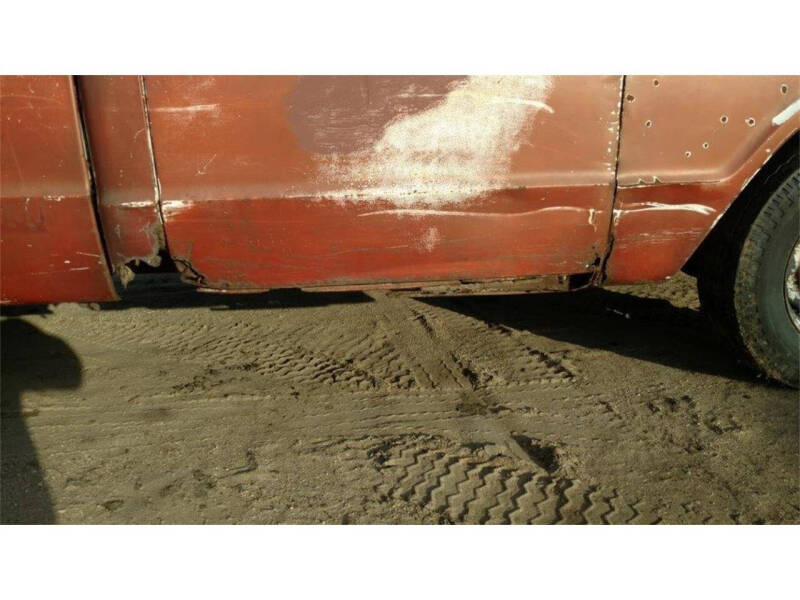 1967 GMC half ton long bed pickup