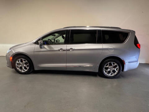 2018 Chrysler Pacifica Limited