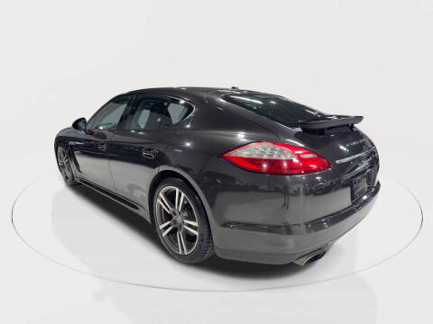 2011 Porsche Panamera