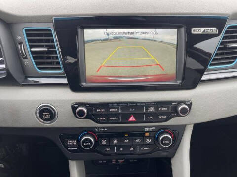 2017 Kia Niro Touring