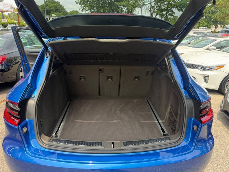 2016 Porsche Macan S