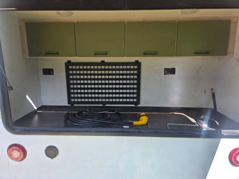 2023 Winnebago 100 SERIES HIKE