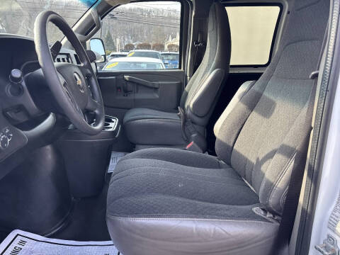 2019 Chevrolet Express 2500