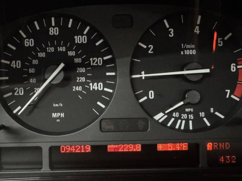 2001 BMW 7 Series 740iL