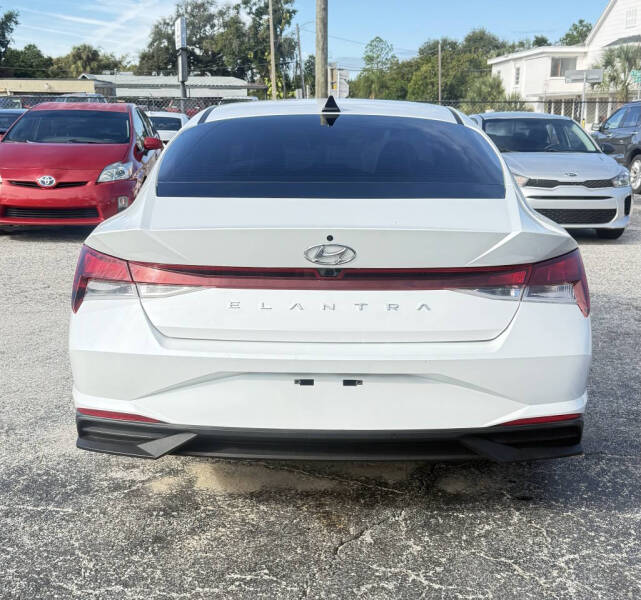 2021 Hyundai Elantra SEL