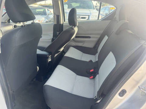 2013 Toyota Prius c Four