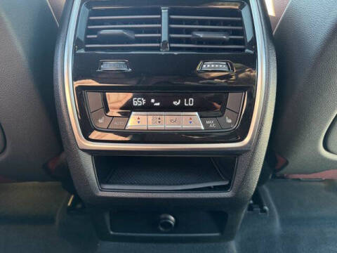 2022 BMW X6 xDrive40i