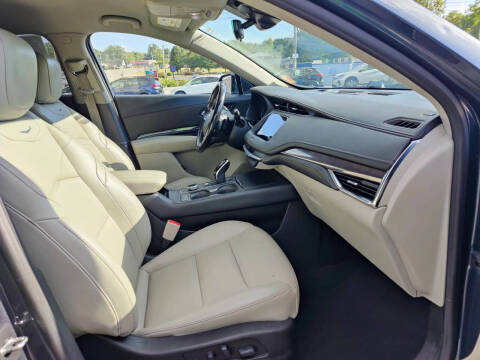 2021 Cadillac XT4 Luxury