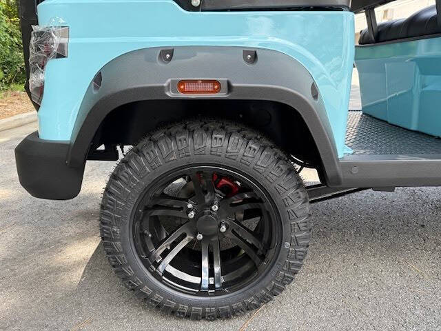 2025 Verdi Forward Facing 4 Seater Golf C