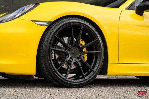 2016 Porsche Cayman
