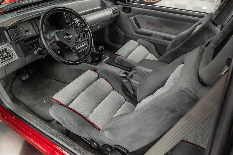 1988 Ford Mustang LX