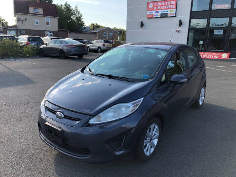 2013 Ford Fiesta for sale at MAGIC AUTO SALES in Little Ferry NJ