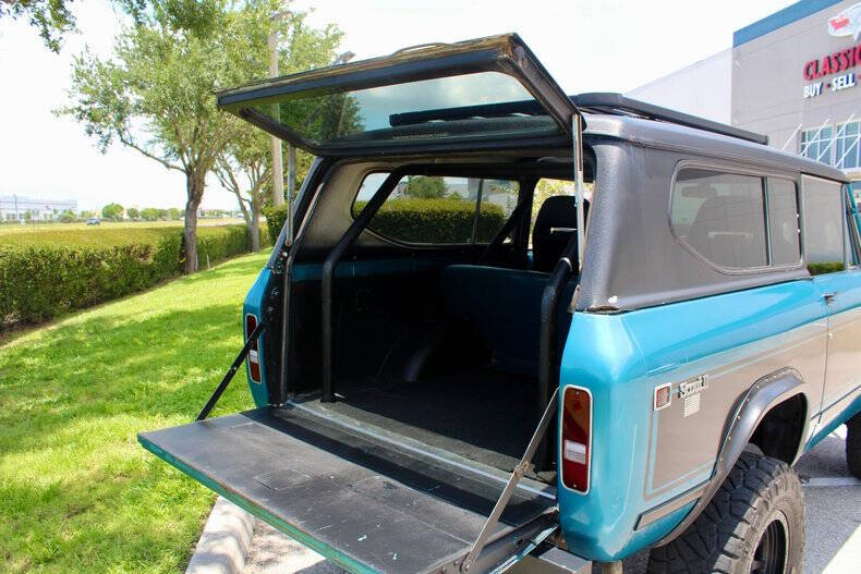 1973 International Scout II