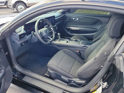 2024 Ford Mustang EcoBoost