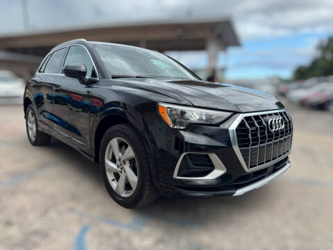 2020 Audi Q3 quattro Premium 45 TFSI