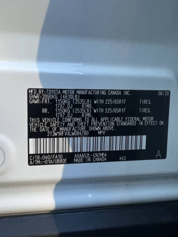 2020 Toyota RAV4 XLE