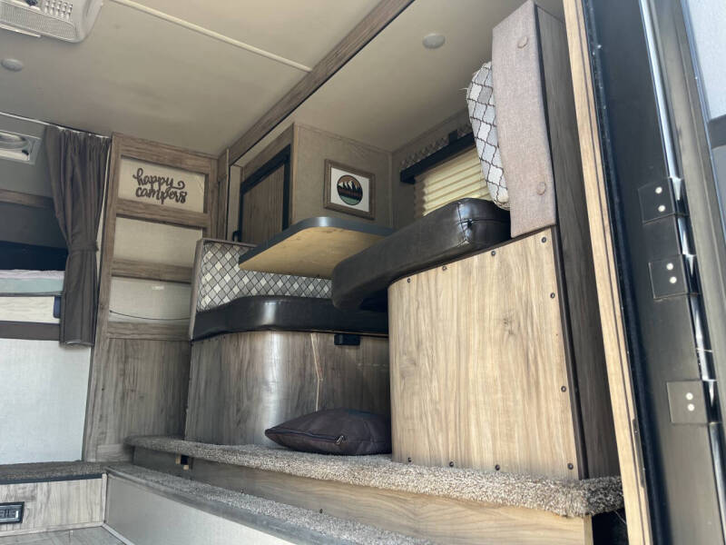 2020 Palomino BACKPACK EDITION