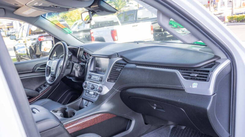 2018 GMC Yukon XL SLE