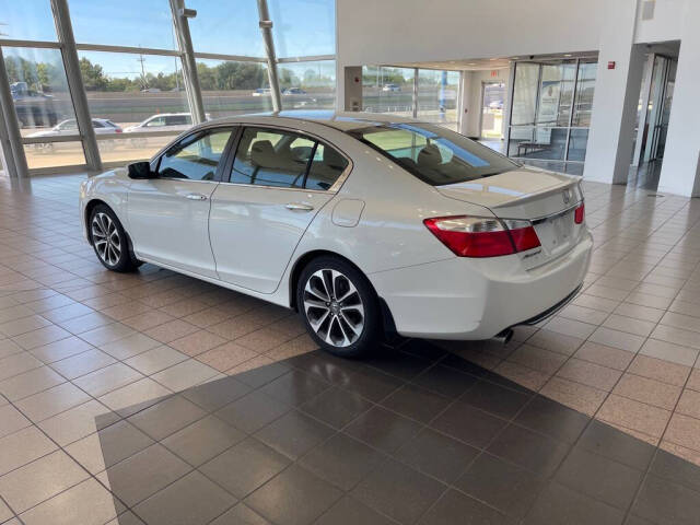 2014 Honda Accord for sale at Auto Haus Imports in Grand Prairie, TX