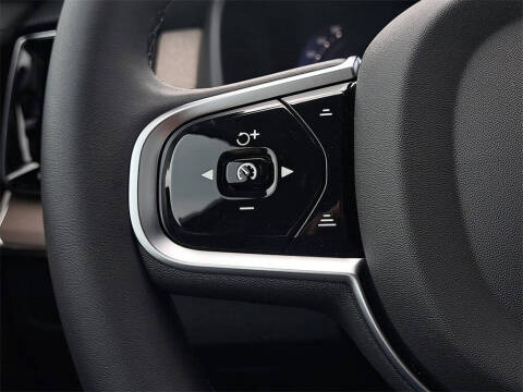 2026 Volvo XC90 B6 Plus 7P