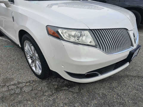 2014 Lincoln MKT Ecoboost