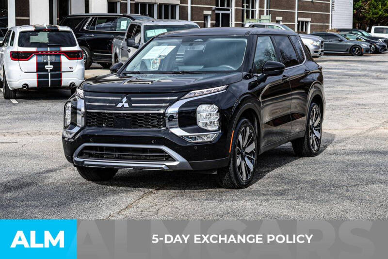 2025 Mitsubishi Outlander SE