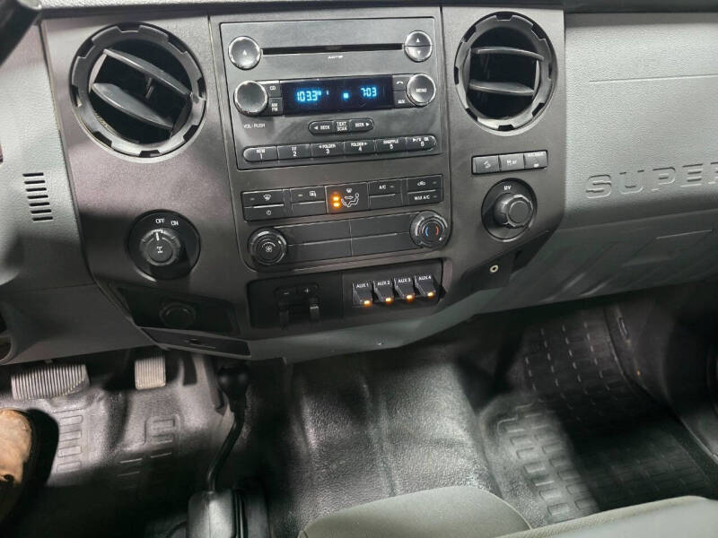 2012 Ford F-250 Super Duty XL