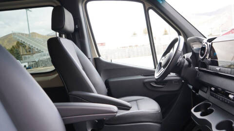 2024 Mercedes-Benz Sprinter 2500