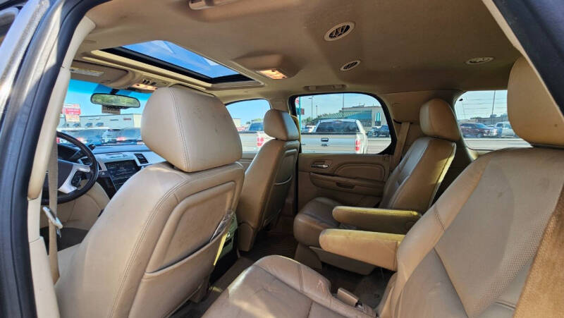 2012 Cadillac Escalade