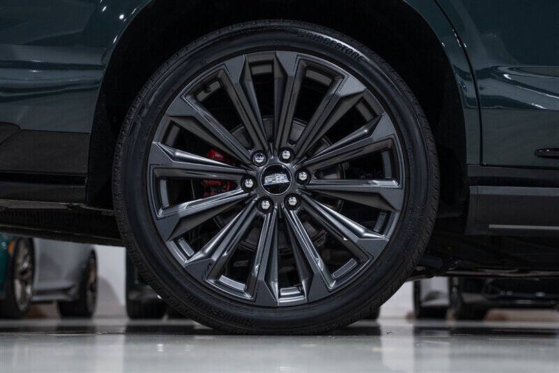 2025 Cadillac Escalade-V