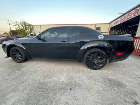 2021 Dodge Challenger SXT