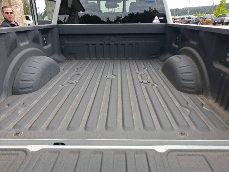 2025 Ford F-250 Super Duty XL - Photo 29