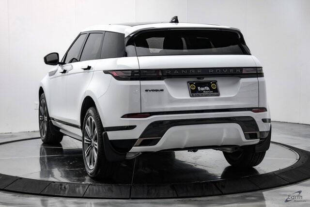 2024 Land Rover Range Rover Evoque P250 Dynamic SE