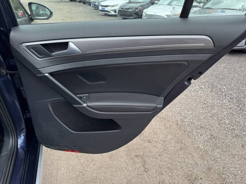 2017 Volkswagen Golf Alltrack