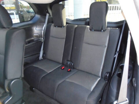 2018 Nissan Pathfinder SV