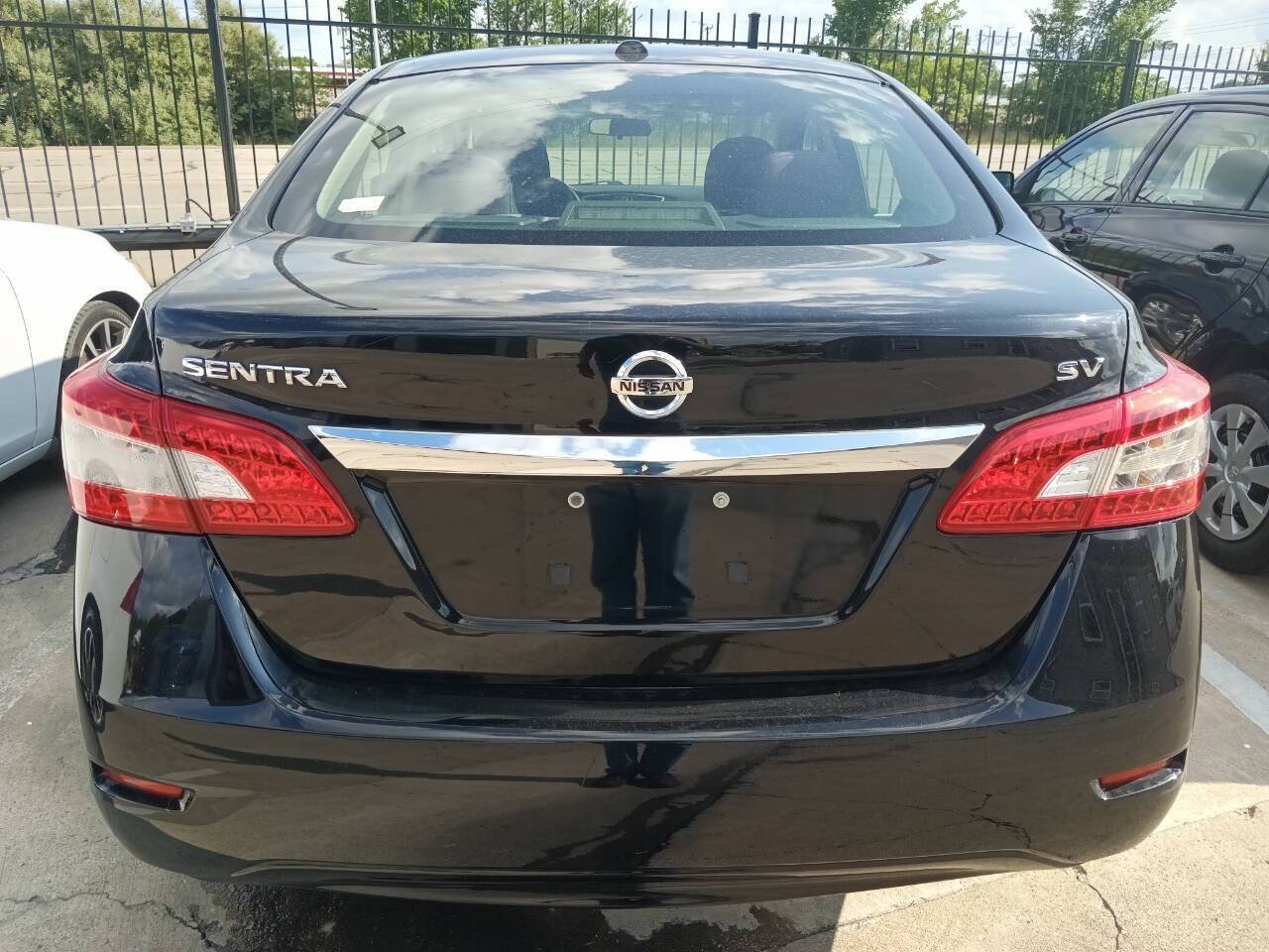 2015 Nissan Sentra for sale at Auto Haus Imports in Grand Prairie, TX