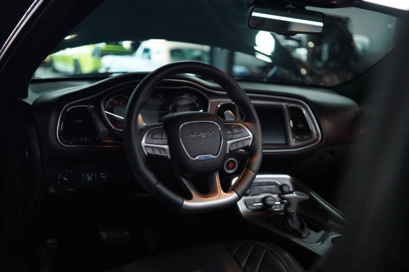 2015 Dodge Challenger SRT Hellcat